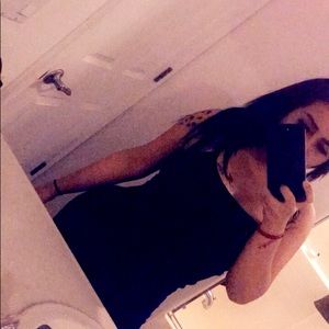 Meet your Posher, Cari